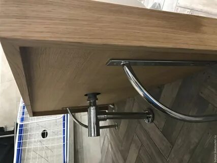 Кронштейн под тумбу