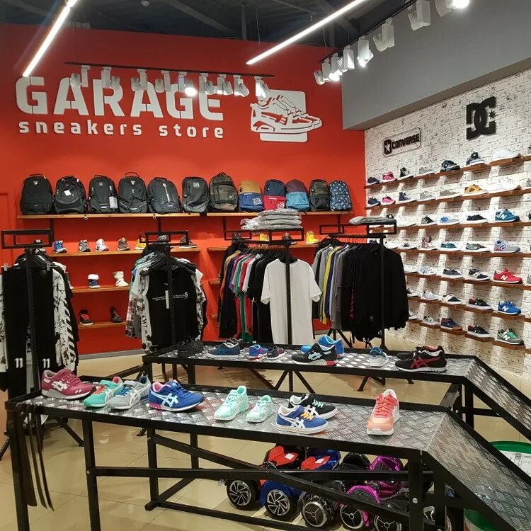 Магазин ткани южно сахалинск. Одежда южно сахалинск. Магазины одежды южно-сахалинске. Одежда южно сахалинск. Магазин одежды в южном.