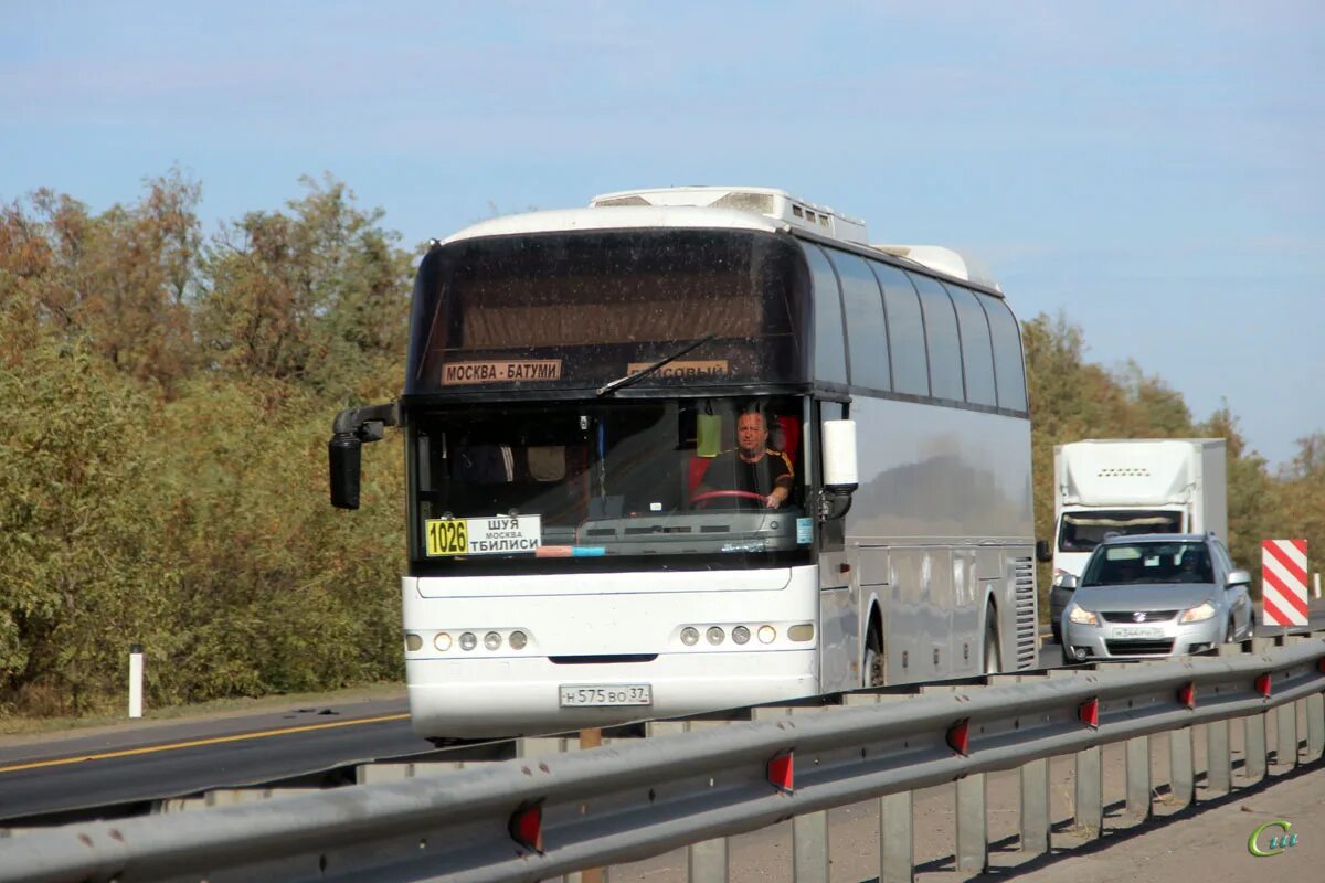 Москва каменск шахтинский купить. Неоплан н116. Автобус Неоплан n116. Неоплан 116 Ситилайнер. Автовокзал Каменск-Шахтинский.