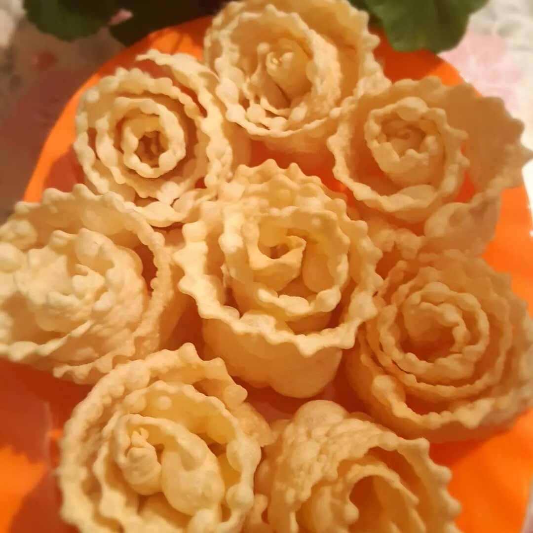 урама рецепт с фото. урама хворост урама. урама чак чак. татарский хворост урама. урама выпечка.