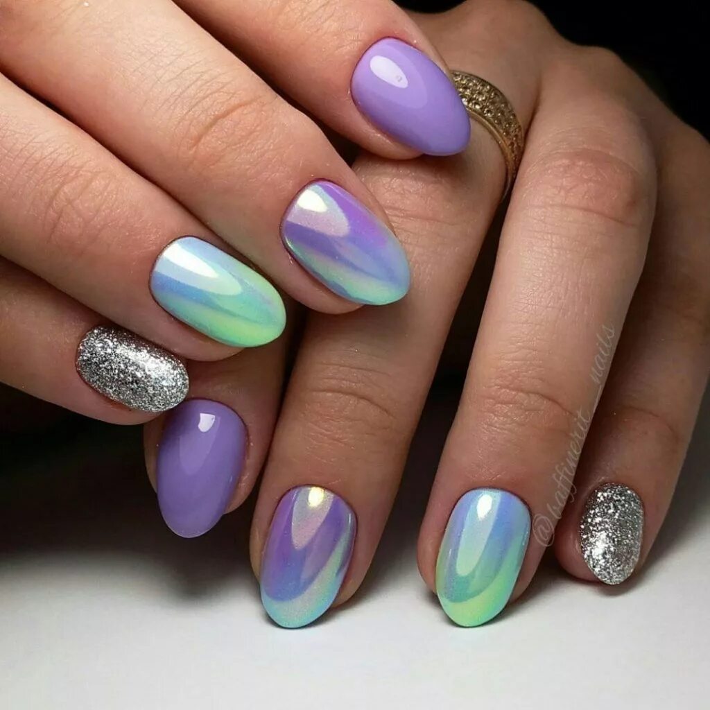 градиент ногтях лаком. маникюр градиент разноцветный. маникюр с переходом. градиент ногтях лаком. омбре на ногтях.