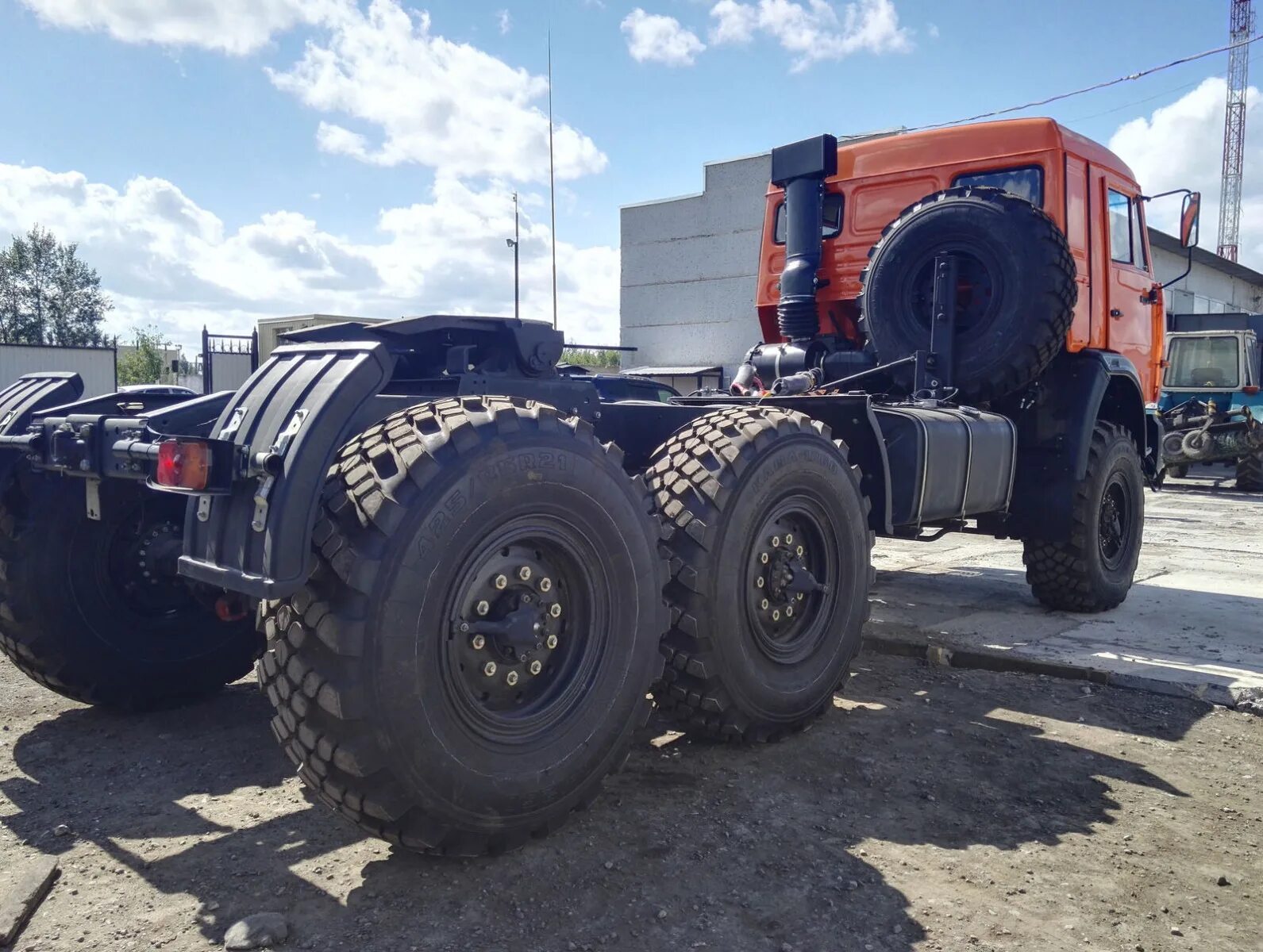 камаз вездеход тягач 43118. камаз 4310 седельный тягач. камаз 65228 (8×8). тягач 65221-6020-53. камаз 53504 вездеход.