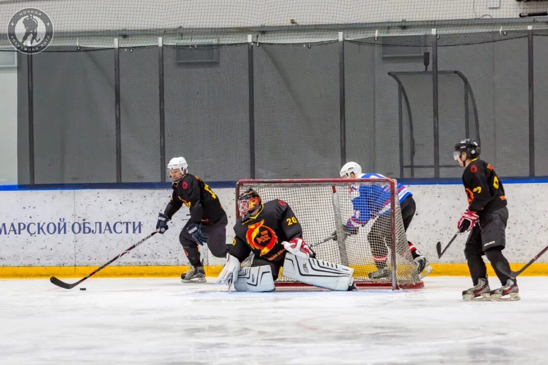 Хоккей самарской области. Ночная хоккейная лига Тольятти 40+. Ночная хоккейная лига Самара 40+. Самарская хоккейная любительская лига в 2012 году. Торпедо Рубцовск ночная хоккейная лига.