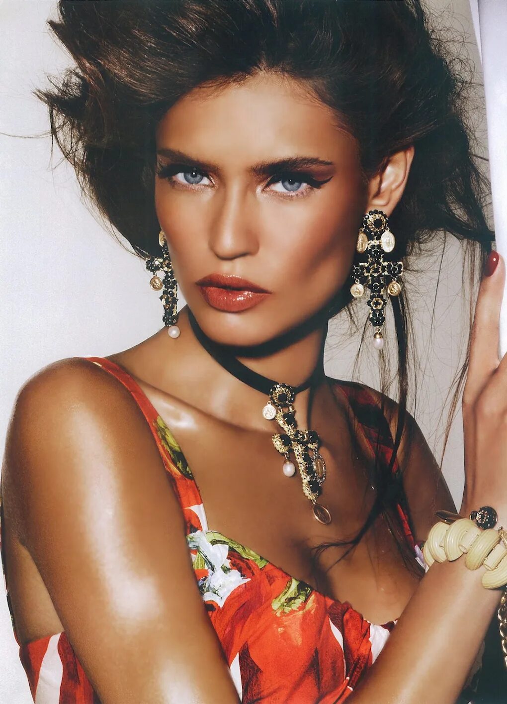 Итальянка бой. Бьянка балти. Бьянка балти dolce gabbana. Итальянка бой. Итальянская модель bianca balti.