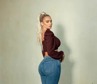 Stassie karanikolaou