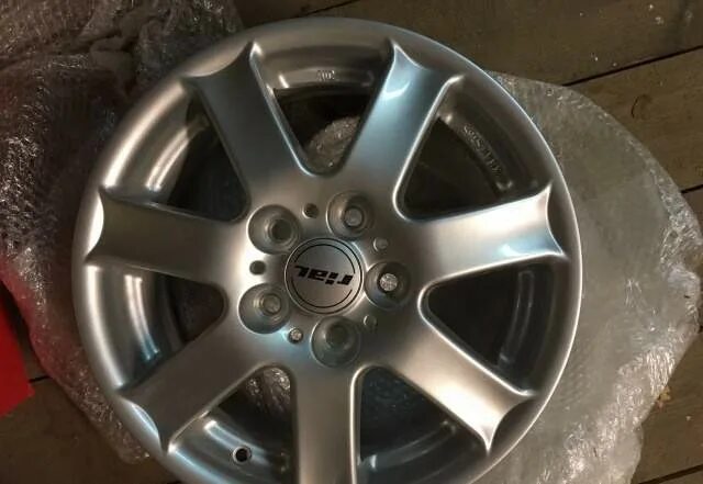 R15 5x108. Диски форд фокус r17 оригинал. Литые диски форд фокус 2 р 15. Диск ford r16 снежинка. Литой диск r15 фокус 2.