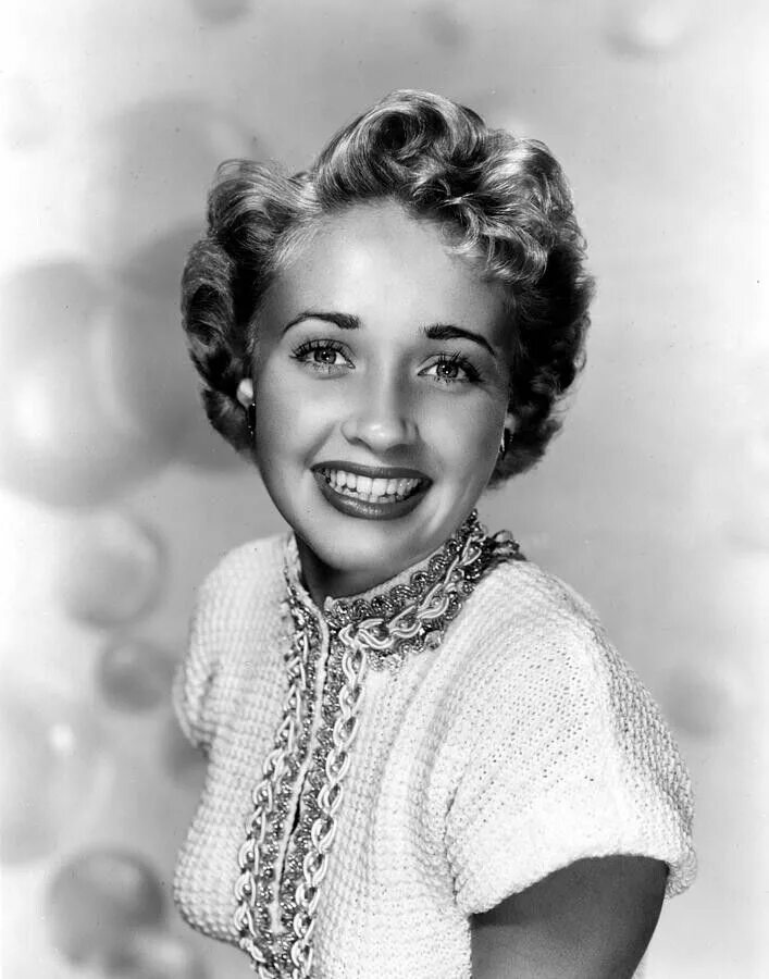Фото джейн. Jane Powell. Джейн Пауэлл актриса. Джейн Пауэлл фото. Джейн Пауэлл в молодости.