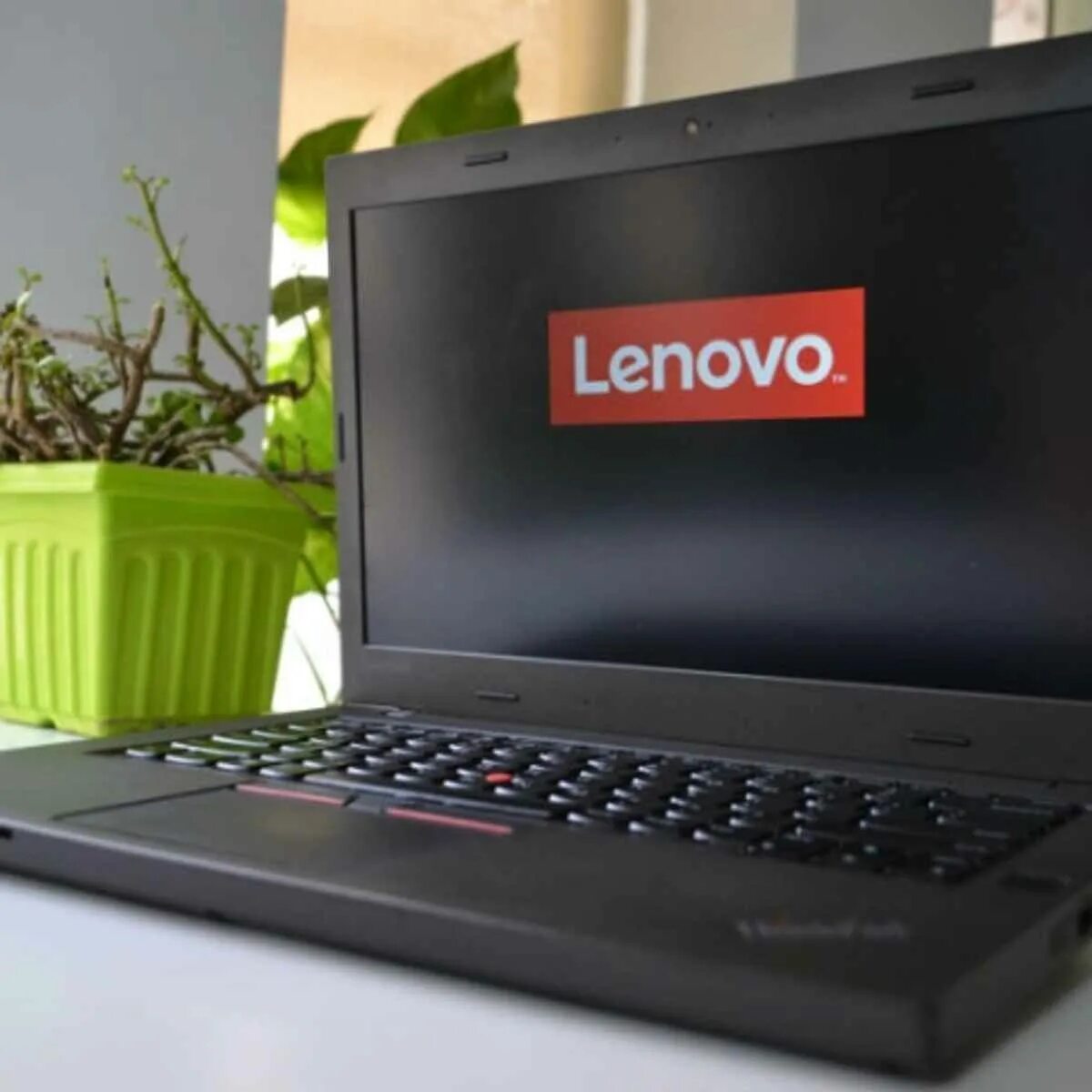 Ноутбук леново THINKPAD Windows 10. Ноутбук Lenovo ВИС. Ноутбук Lenovo 2010 Windows 7. Поддерживают Ноутбуки Lenovo 10 Windows.