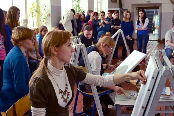 Мгхпа им с. Художественный колледж в талдоме. Работы выпускников уральского колледжа прикладного искусства. Училище прикладного искусства. Губернский колледж талдом искусств.