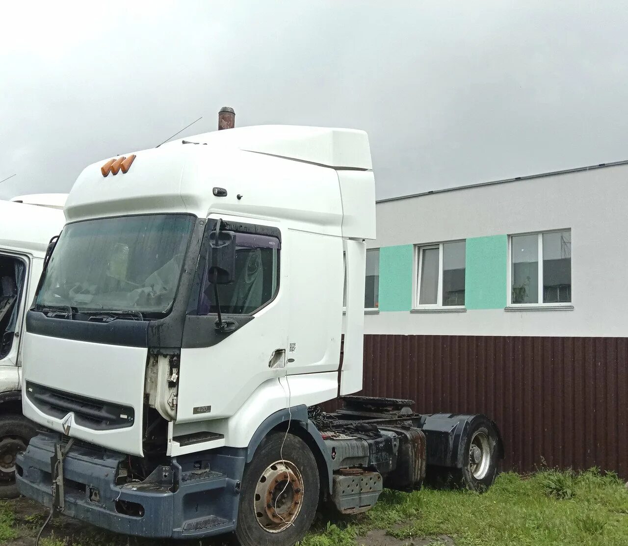 Renault 420 dci. Renault Premium 420. Рено премиум Premium 420dci. Рено премиум 420 DCI 6х2. Рено 420 DCI.