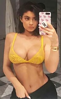 Weloveahoe OnlyFans Leaked Kylie - Free access