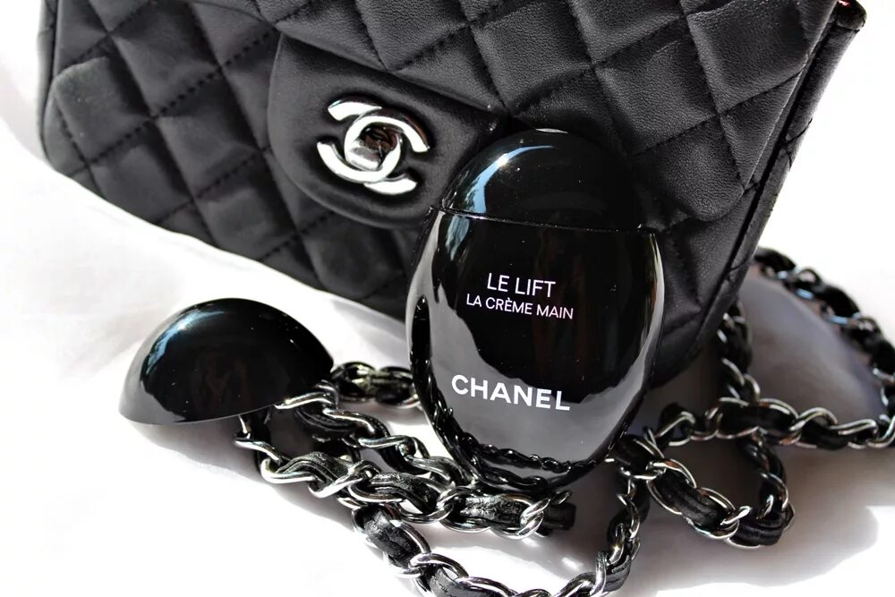 Chanel le Lift. Le Lift Chanel Creme main. Chanel le Lift Creme Set. Аксессуары le Lift Chanel. Le main