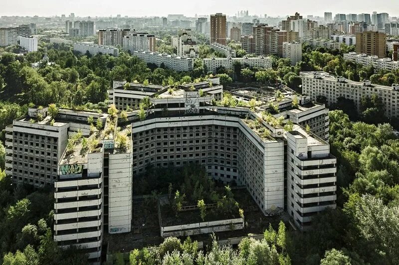 Ховрино больница. Ховринская больница ховрино. Большая заброшенная больница. Ховринская больница в москве. Больница ховрино москва.