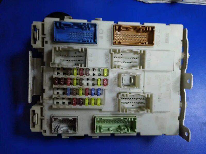 Блок предохранителей Форд фокус 3. Блок предохранителей Форд фокус 3 2014. Блок предохранители Форт фокус 3. Блок предохранителей Форд фокус 3 Рестайлинг. Предохранители фокус 3 1.6