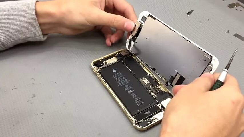 Замена дисплея. Замена дисплея iphone. Замена стекла экрана iphone 7. Замена дисплея iphone 7. Заменить экран на 7