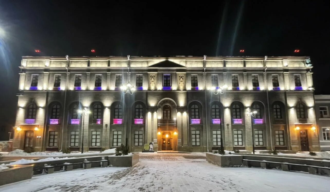 Эрмитаж сибирь омск здания. А. Ул музейная 4 омск. А. Ул музейная 4 омск.