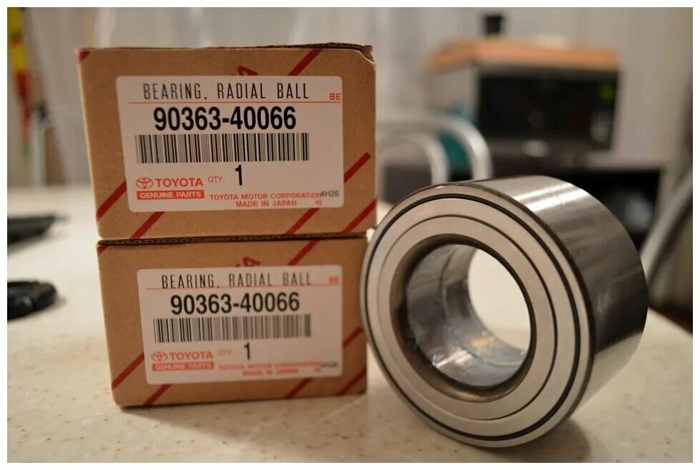 ступичный подшипник авенсис