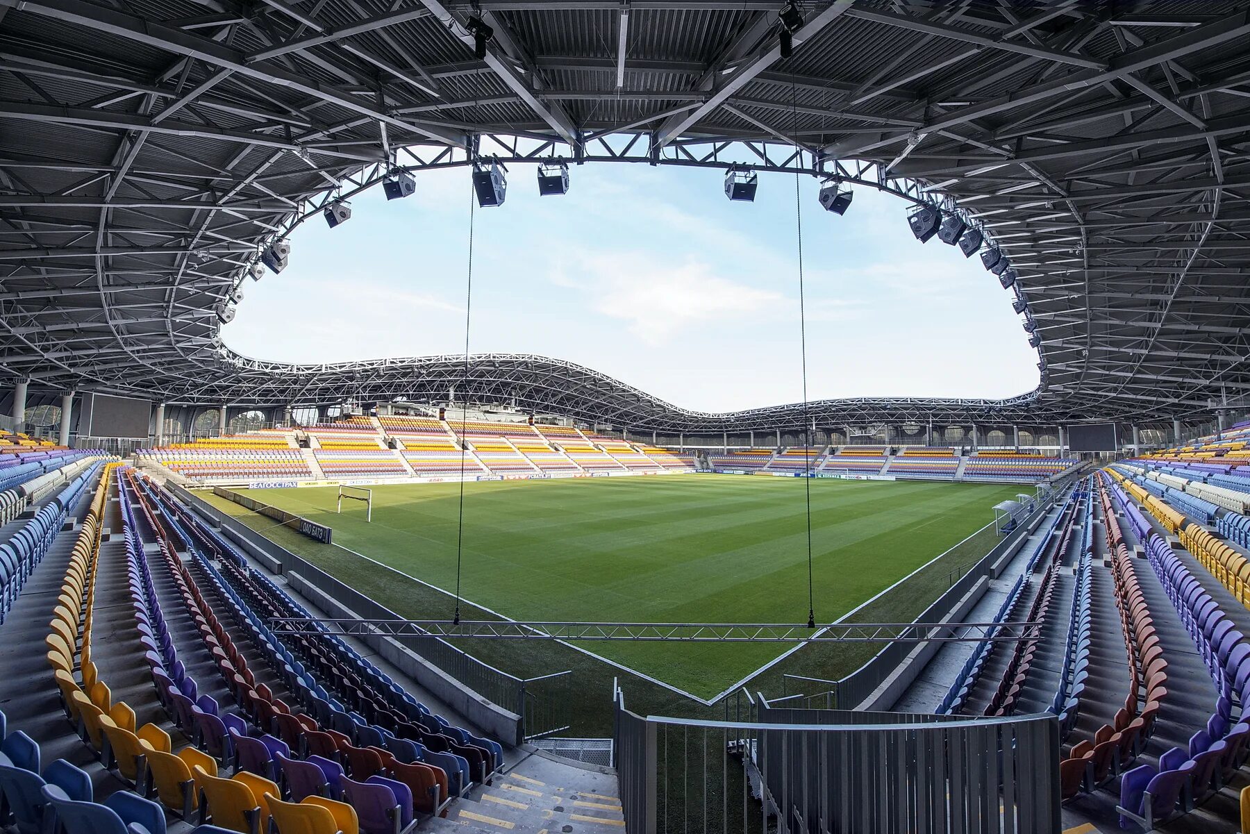 Стадион БАТЭ Борисов. Футбольный стадион Arena Borisov. Стадион Борисов Арена. Стадион БАТЭ вместимость. Стадион х