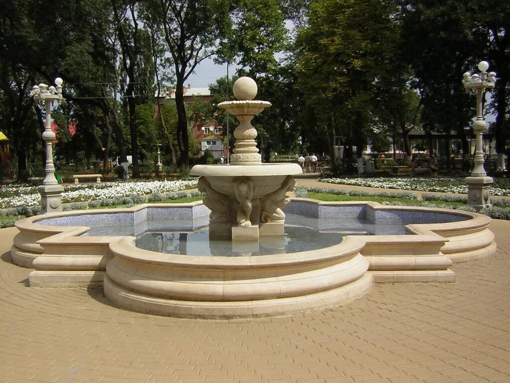 Соборный храм успения пресвятой богородицы лабинск. Станица усть-лабинская краснодарский край. Фонтан усть-лабинск. Санаторий лабинск краснодарский край. Г лабинск краснодарский край.