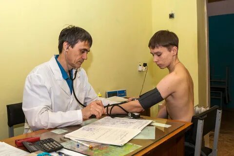 Призывник у психиатра фото