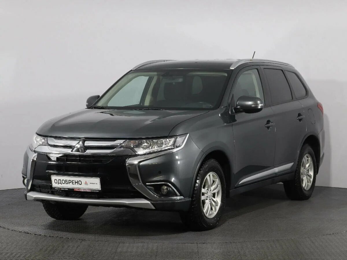 Митсубиси аутлендер 3 2016. Mitsubishi Outlander III. Mitsubishi Outlander III Рестайлинг. Mitsubishi Outlander серый. Mitsubishi Outlander 3 2016.