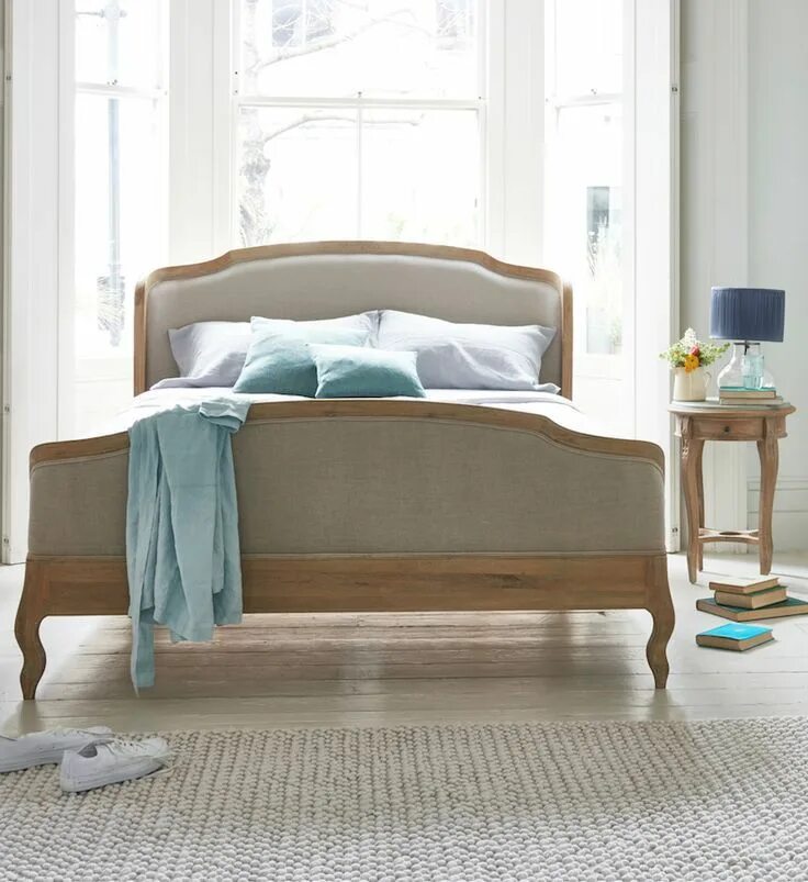 Французская кровать. French bed перевод. French bed перевод. Французская кровать. Кровать во французском стиле.