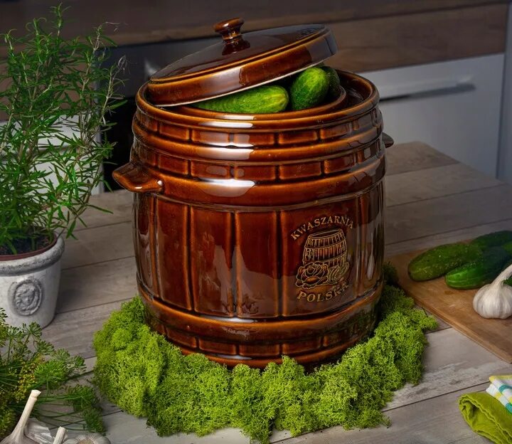 Бочонок для капусты. Кадка бонпос 50 литров дуб. Бочонок для капусты. Бочонок для капусты. Бочонок для капусты.
