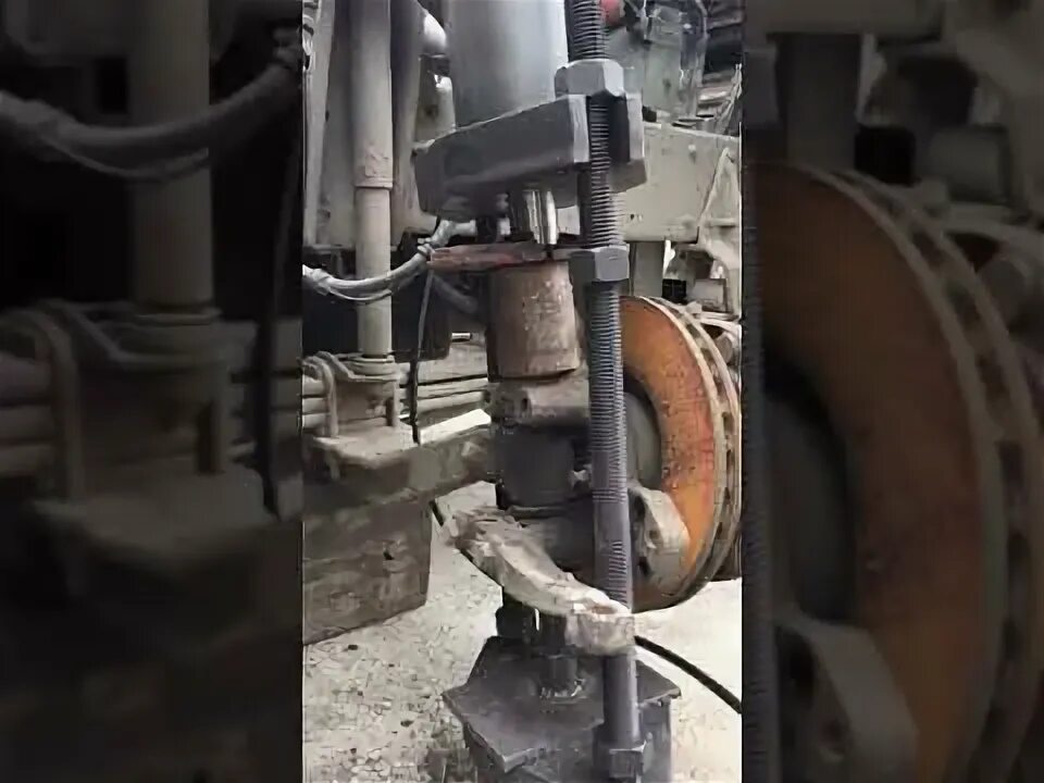 Ман тгс как поменять передние колодки барабанные Колодка барабанного тормоза Mercedes Benz Truck 8-15 новые и б/у в Ставрополе ку