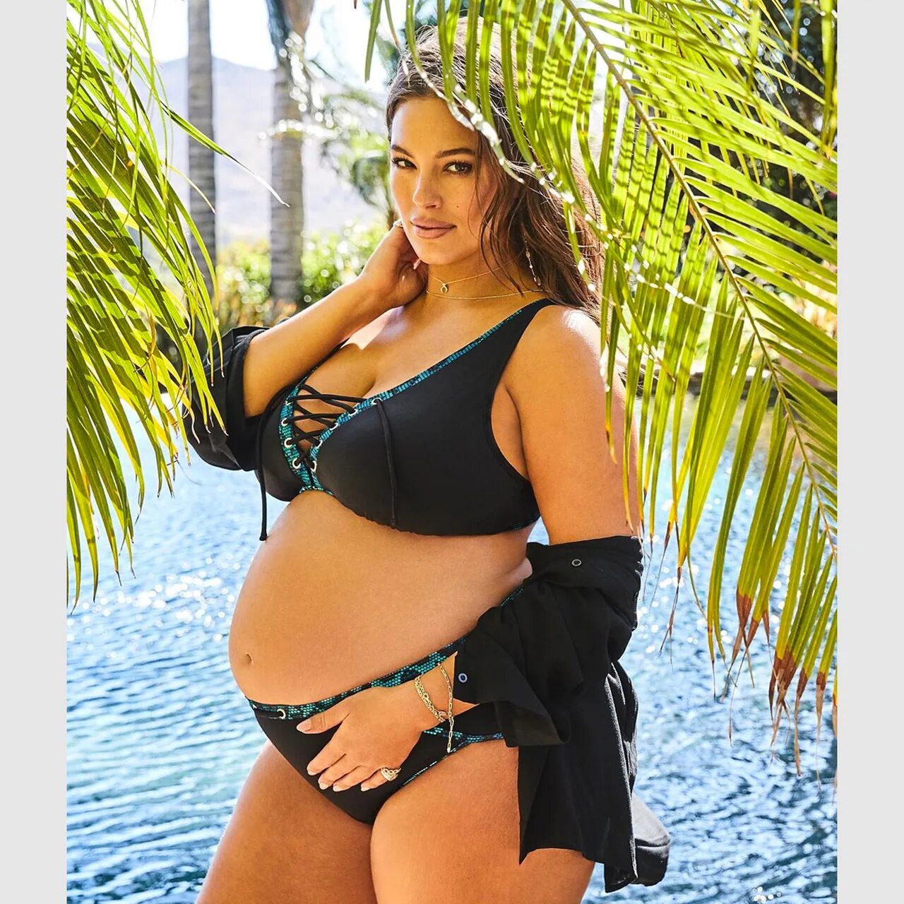 Большая беременность. Модель Plus-Size Эшли Грэм. Plus-Size Эшли Грэм. Беременная модель Эшли Грэм. Эшли Грэм pregnant.