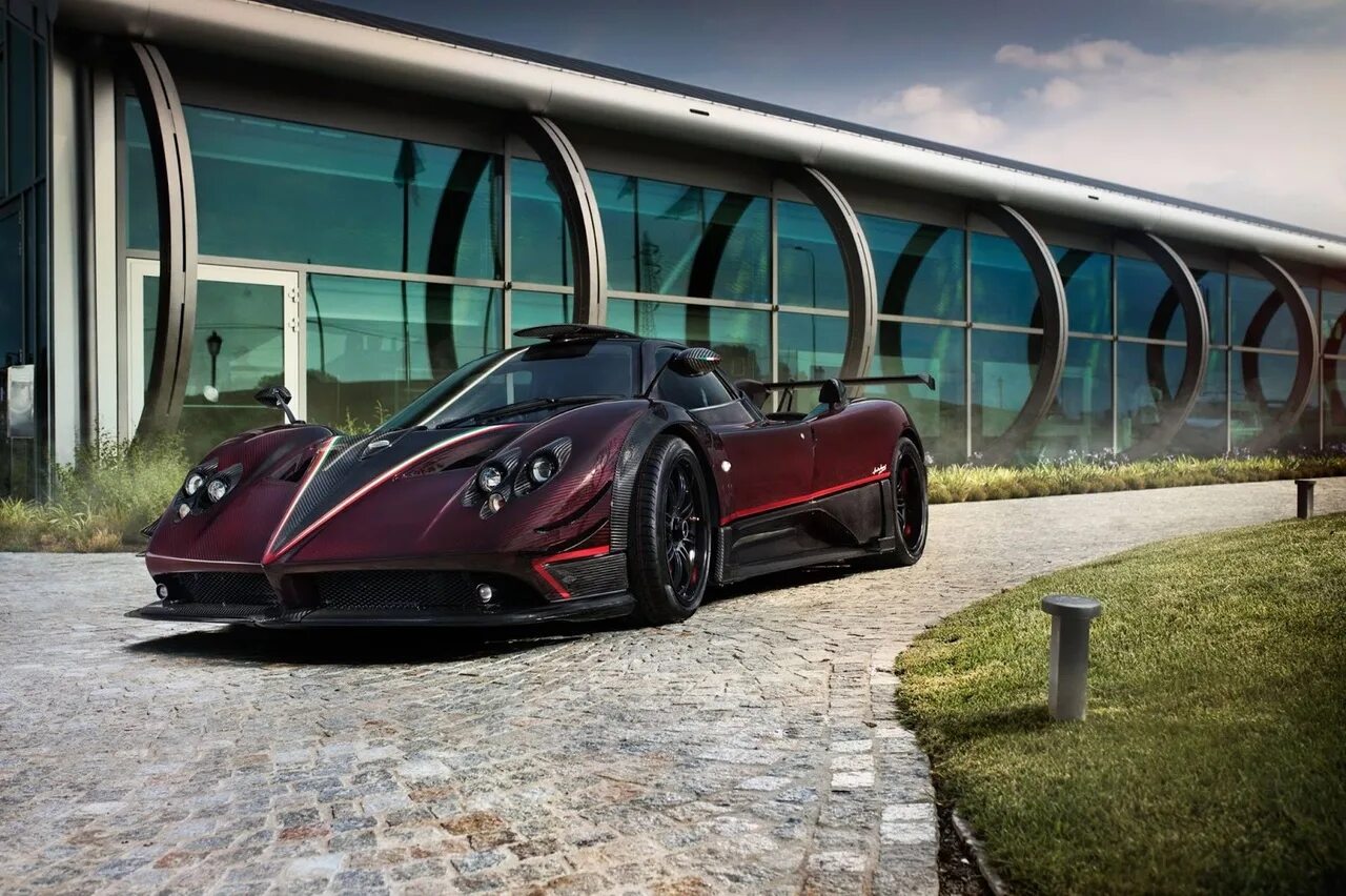 Паганини дорога. Пагани Zonda. Машина Pagani Zonda. Pagani Zonda новая.