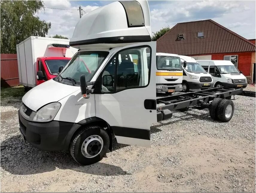 Ford transit 2021 грузовой. 5 метров. Лидер 235403. Авито легкие коммерческие. Авито легкие коммерческие.