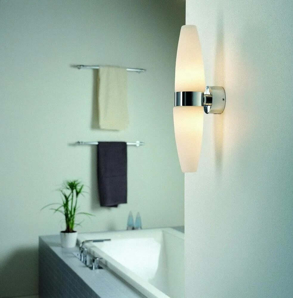Светильник для ванной комнаты lp44. Светильник в ванную комнату настенный. Светильник бра в ванную. Бра настенные в ванную комнату. Настенный светильник в ванну
