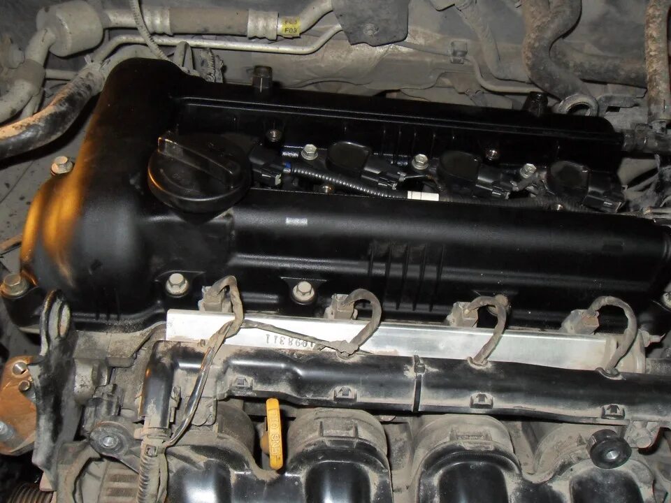 Двигатель hyundai g4gc. G4gc cvvt. G4gc hyundai. 0 g4gc. 0 бензин моторный отсек.