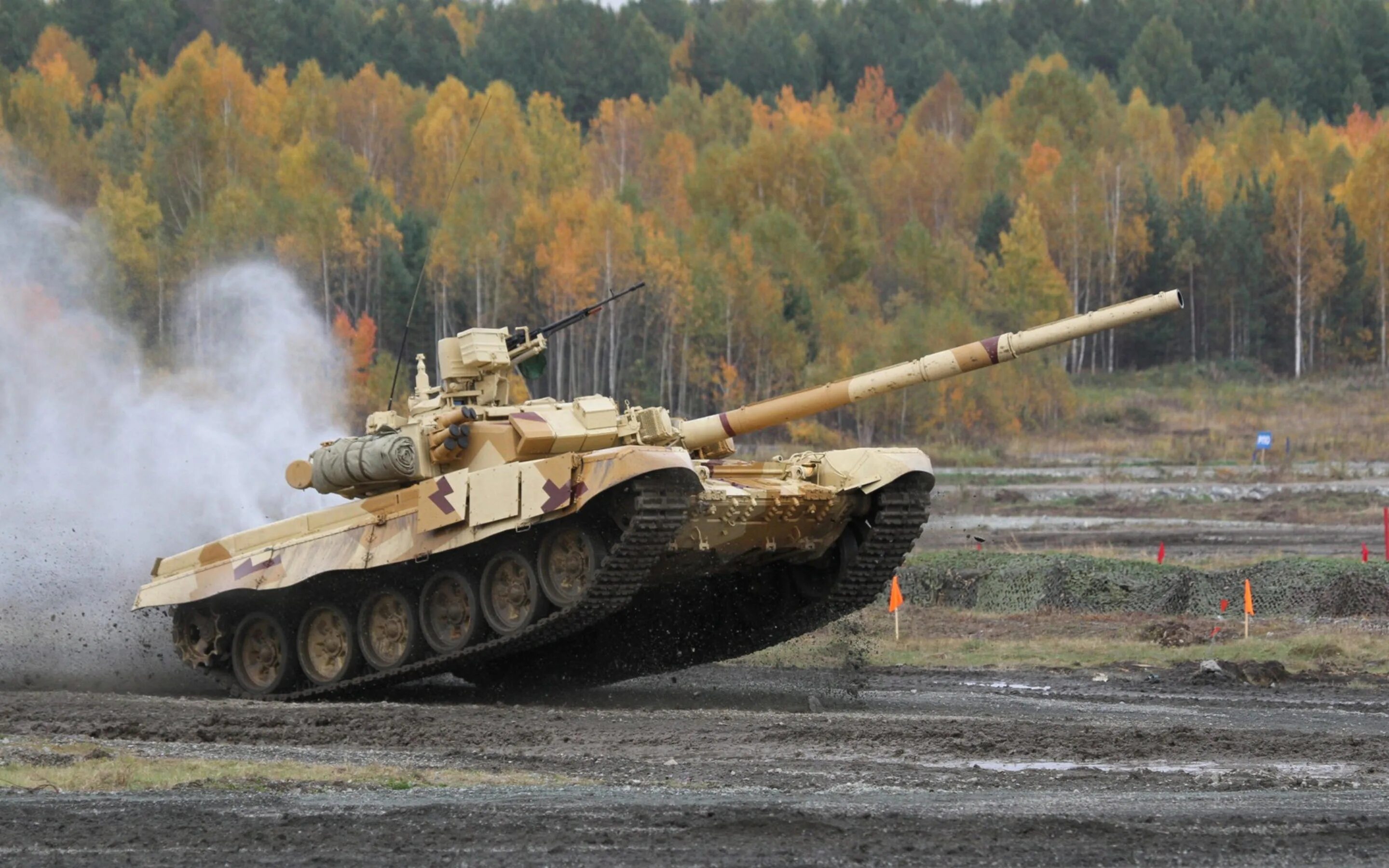 Т90 бм. Танк т90 а1. Танк т 90 армада. Танк т90. Боевой танк т-90.