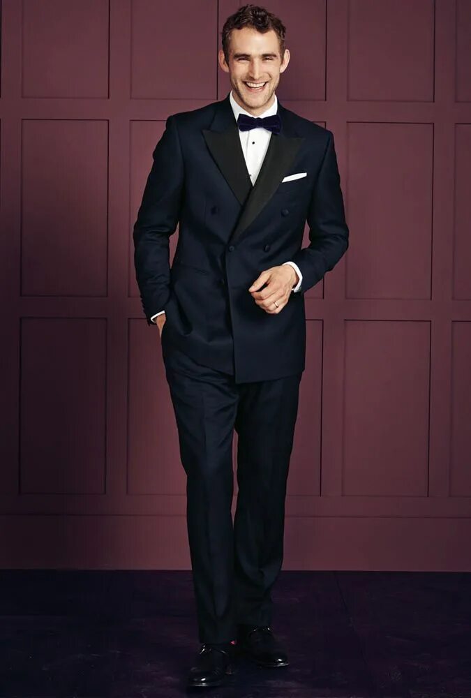 Стиль gq для мужчин. Монки под классический костюм. Смокинг мужской. Asian man in suit. Huntsman на сэвил-роу.