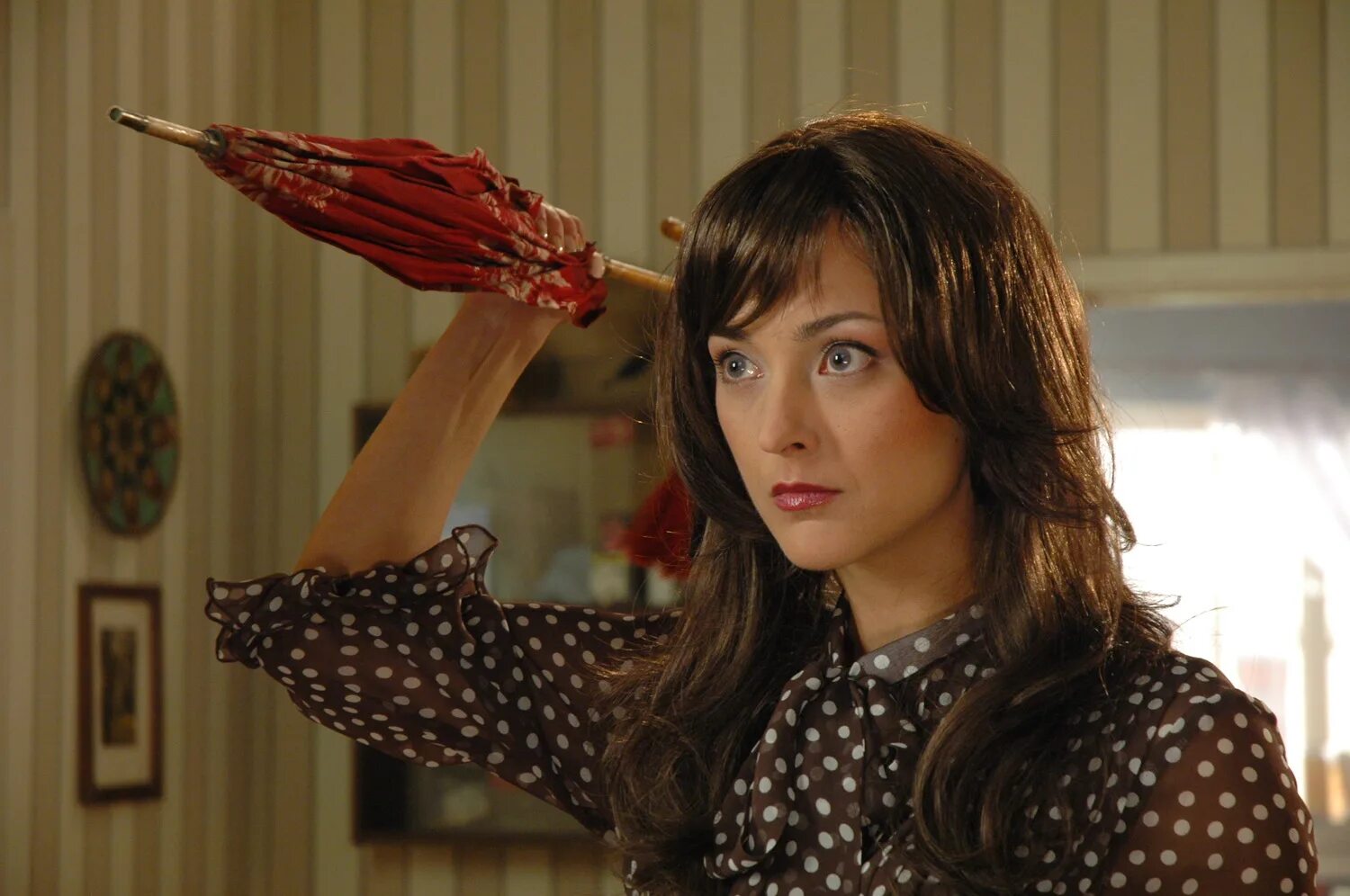 На грани man on a ledge 2012. На грани фильм 2012 дженезис родригез. Шевваль сам запретный плод. Тщеславные люди вызывают презрение мудрых. Энн хэтэуэй фильмы 2022.