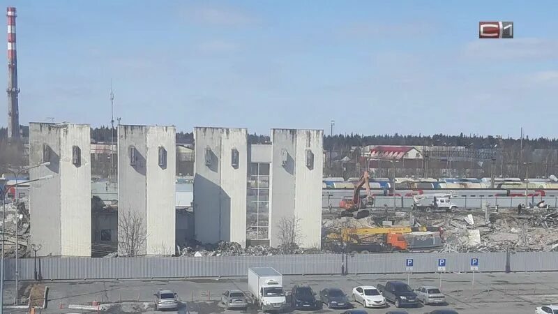 Снос. Вокзал сургут. Жд вокзал сургут 2023. Сургутский вокзал сносят. Сургут снос.