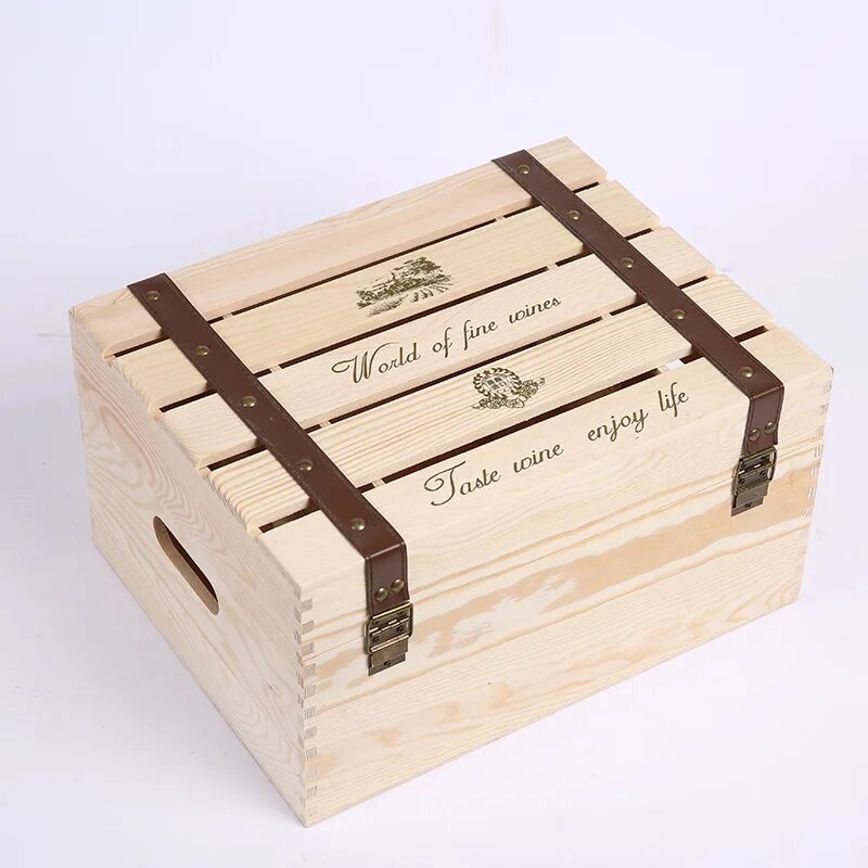 Деревянные коробочки для подарков. Деревянная коробка для подарка. Подарочные коробки из дерева. Ящик деревянный подарочный.