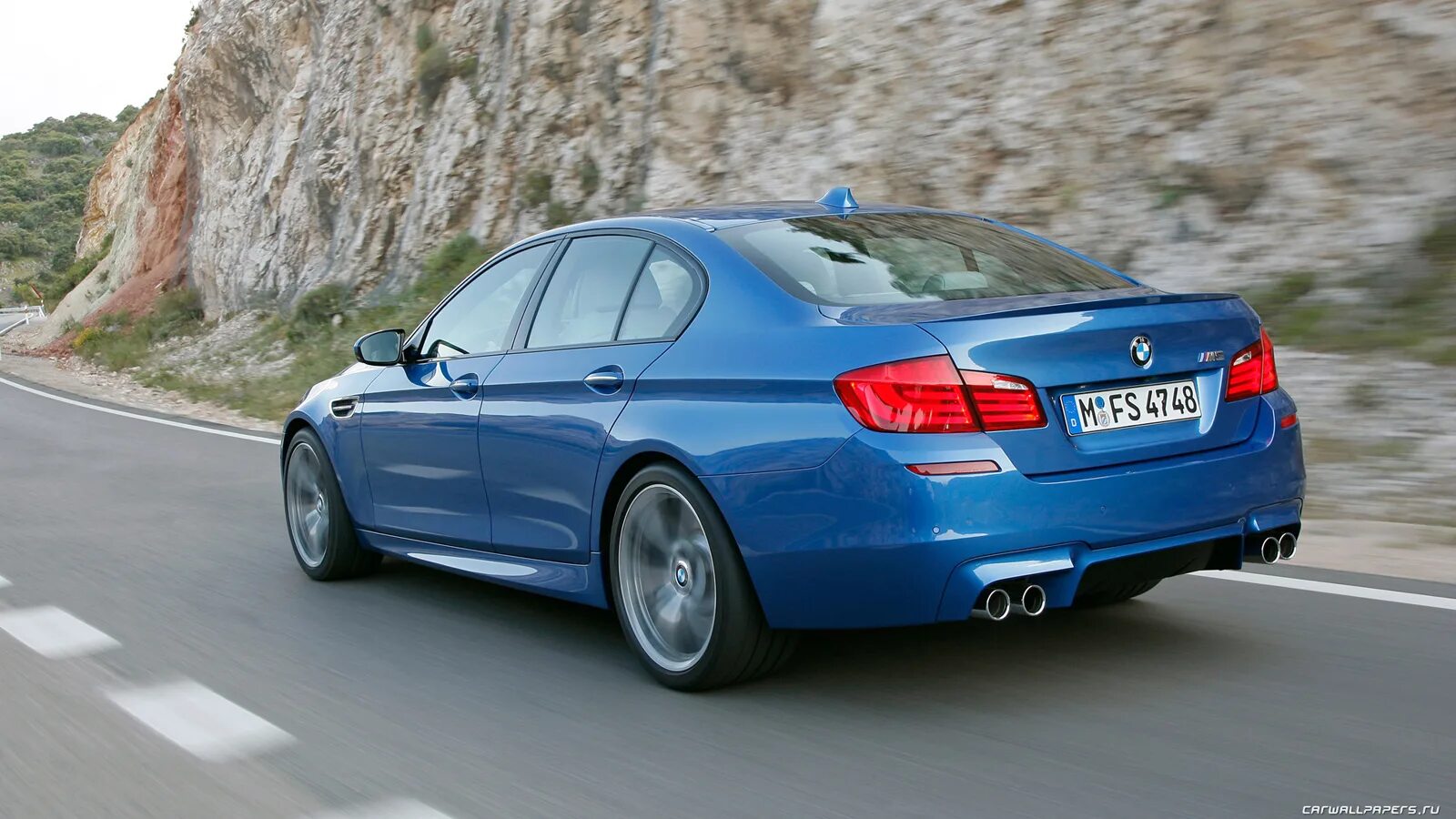 М 5 3 в ми. BMW m5 2011. BMW m5 f10 2011. BMW m5 2012. БМВ м5 2011 года.