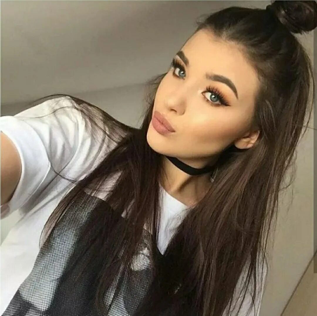 девушка в черном. блэк эбони актриса. эбони джо-энн. алина акилова селфи. черные девушки 19.