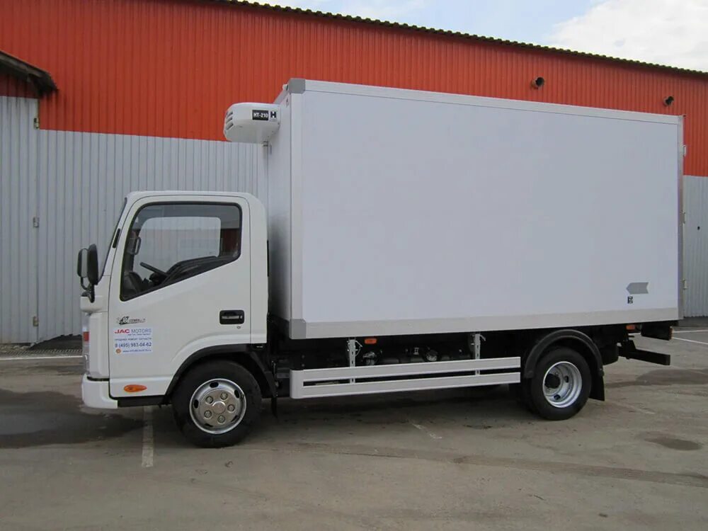 Авито автофургоны. Jac pioneer n721 изотермический фургон. Форд транзит 4700 кг. Авито автофургоны. 20.