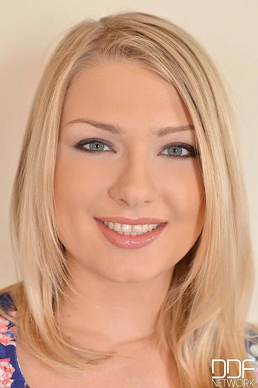 Lucy heart 2021. модель люси харт. Lucy hart. Lucy hart. люси харт 2018.