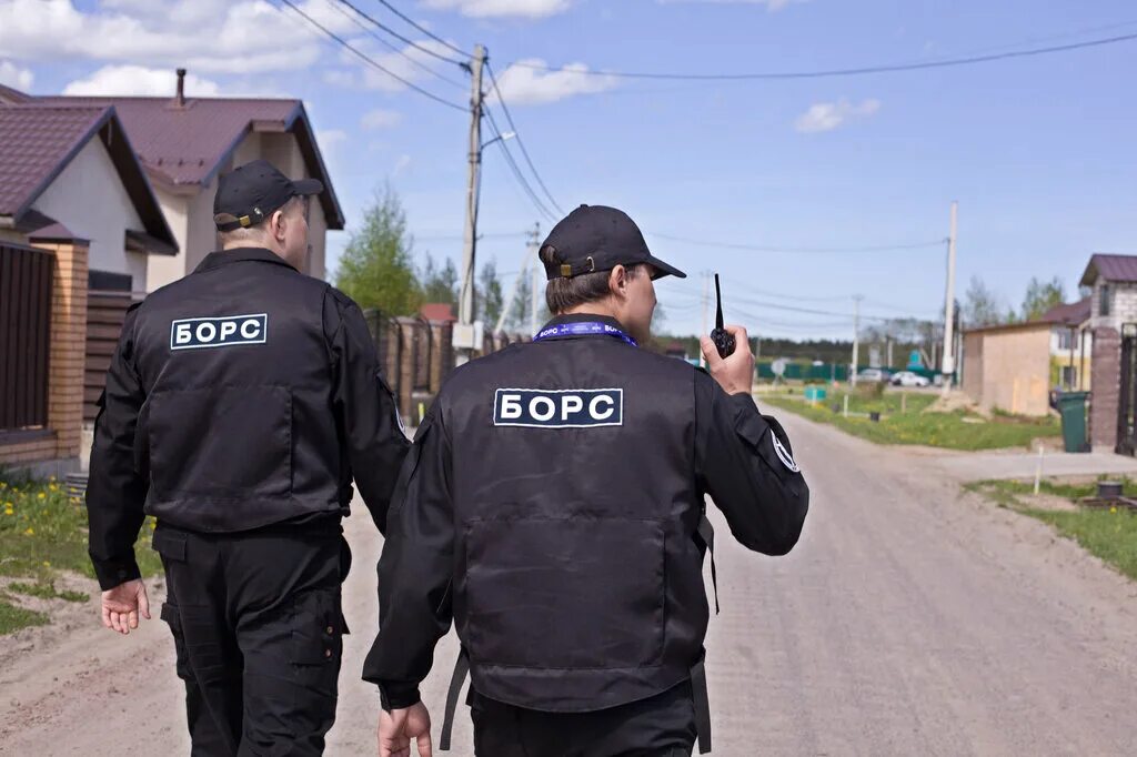 охрана коттеджного поселка. охрана коттеджных поселков. проект въездной группы. охраняемый коттеджный поселок. охрана коттеджей и загородных.