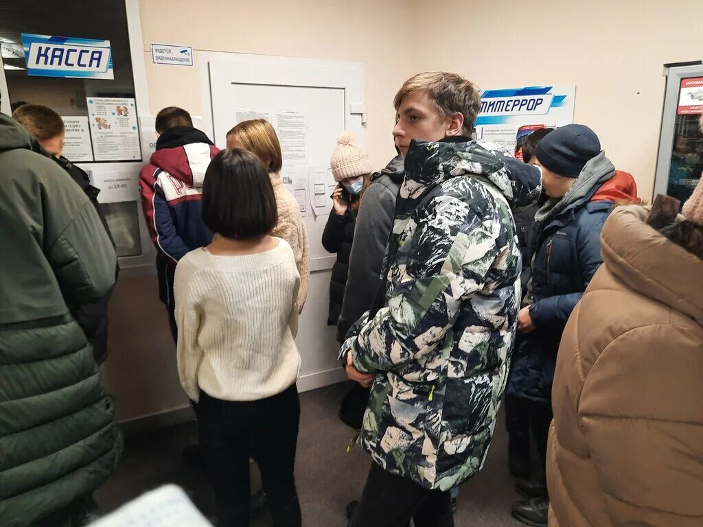 каток льдинка барнаул. каток нефтеюганск 15 мкр режим работы. салют расписание катка. крытый каток нефтеюганск. расписание катка дудинка.