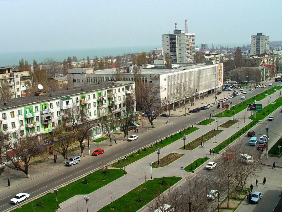 махачкала ул гамидова 15. центральная улица акушинского махачкала. махачкала 2022 город. улица кирова махачкала. махачкала столица.