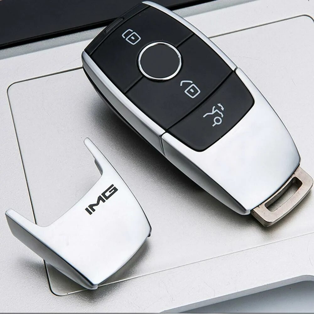 Mercedes amg ключи 2020. Ключ mercedes 2021. Ключ amg. Ключ от мерседес w212 e500. Ключи mercedes w205.