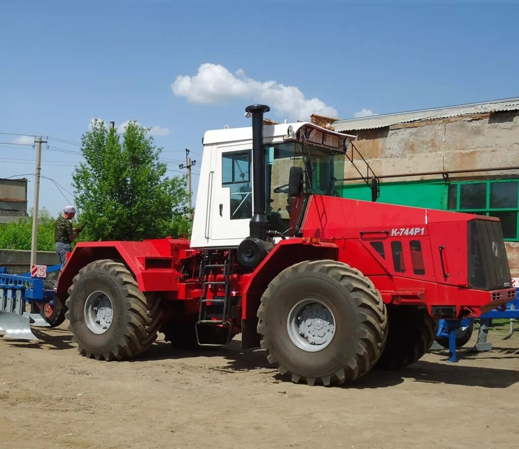 Трактор кировец. К700 кировец трактор. Трактор кировец к 700 1962. Кировец 1 трактор. Кировец к-744 р4.