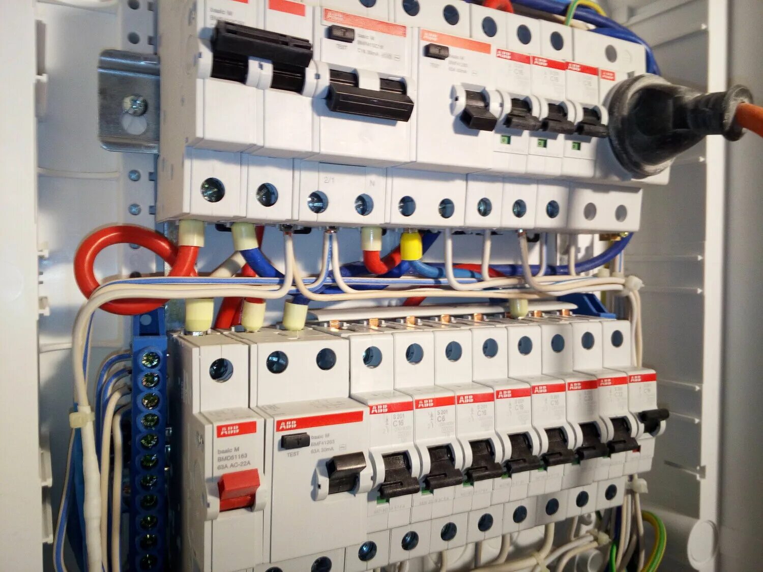 электромонтаж санкт петербург