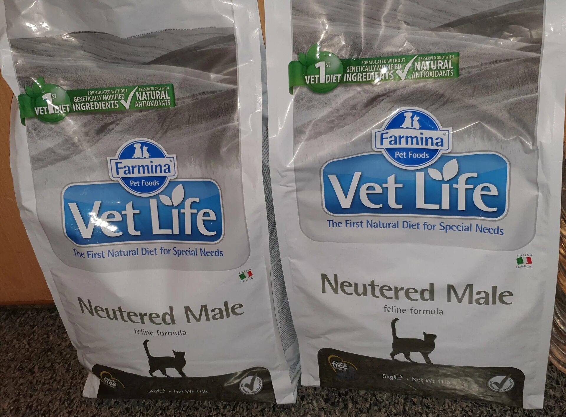 Vet life для стерилизованных. Farmina vet Life male. Farmina vet Life Cat Neutered male для кастрированных котов 10. Farmina vet Life Feline Neutered male. Фармина фан Кэт.