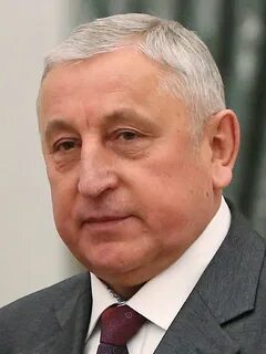 Сколько лет харитонову депутату